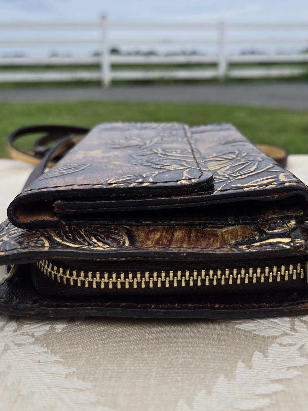 Patricia Nash Azario Embossed floral crossbody bag brown metallic Clutch Handbag - Picture 6 of 10